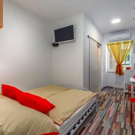 Center With Terrace 3* Rijeka