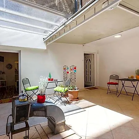 Center With Terrace Guest house Rijeka